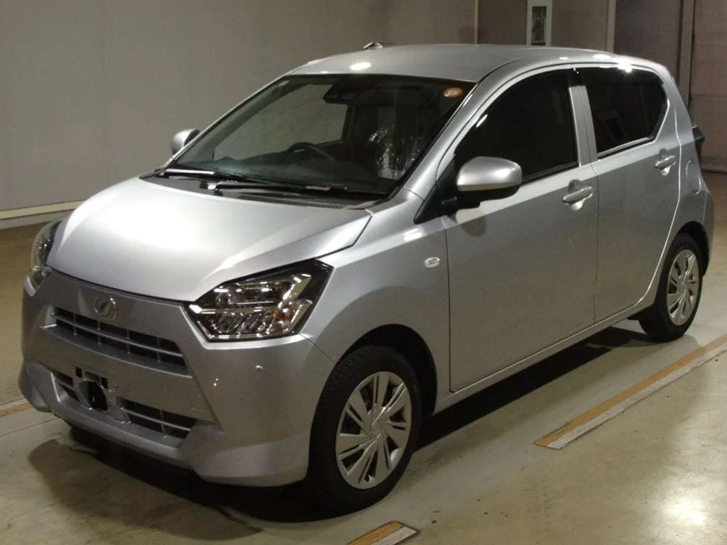 Daihatsu Mira e:S LA350S 2023